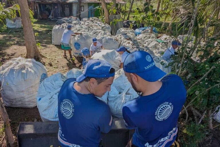 PPD_Economa-circular-e-Innovación-para-el-manejo--de-residuos-plasticos--en-las-costas-